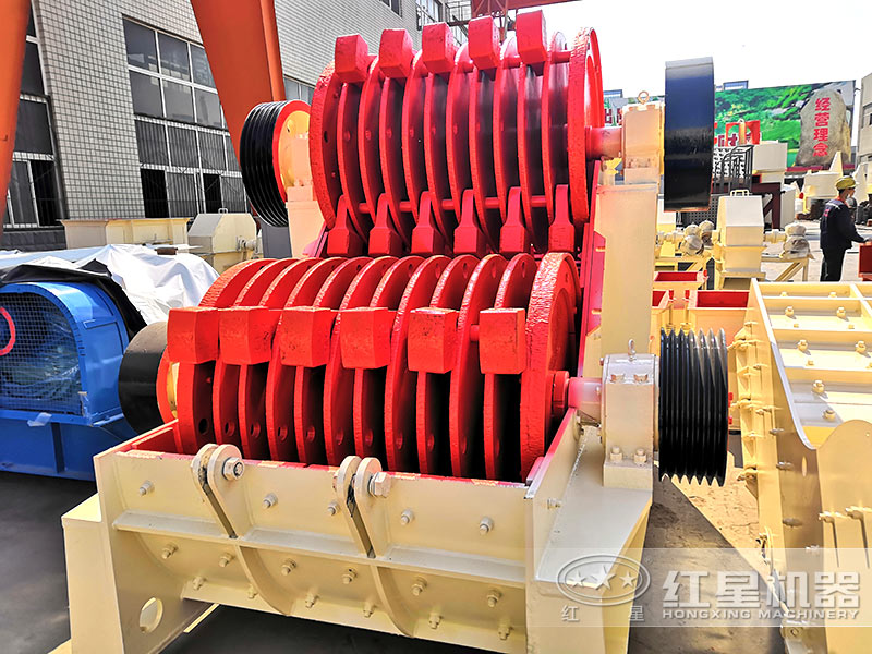 雙級破碎機(jī)上下轉(zhuǎn)子細(xì)節(jié)圖 雙級破碎機(jī)上下轉(zhuǎn)子細(xì)節(jié)圖