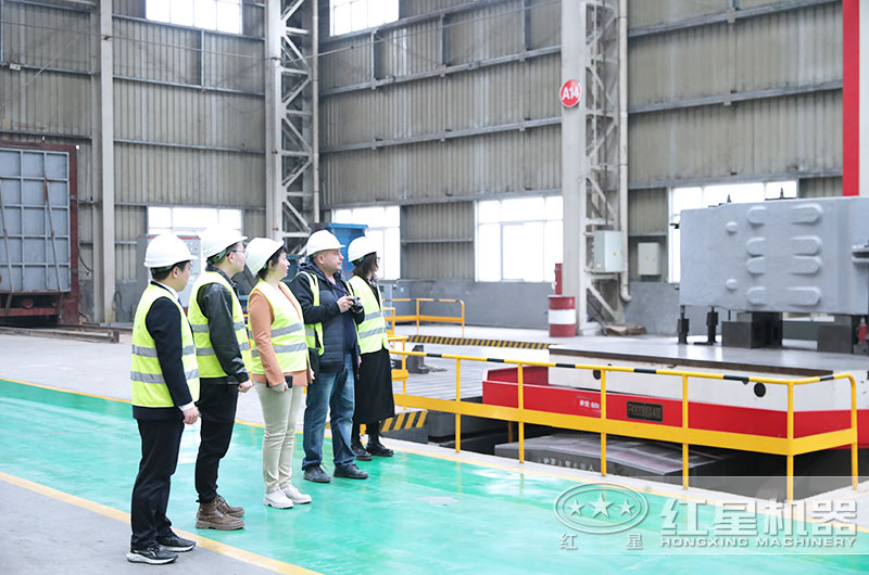 客戶來廠考察設(shè)備 客戶來廠考察設(shè)備